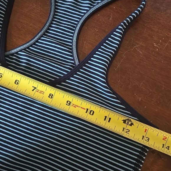 Lululemon Os Tank Blue Navy Striped Top Shirt Womens Sleeveless Athletic Gym - Picture 6 of 16